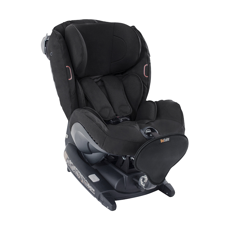 Cadeira Auto iZi Combi X4 da BeSafe – Fresh Black Cab