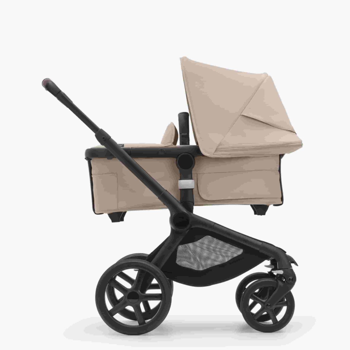 Bugaboo-Fox-5-bassinet-seat-stroller-black-chassis-desert-taupe-fabrics-desert-taupe-sun-canopy-x-PV007208-03 (1)